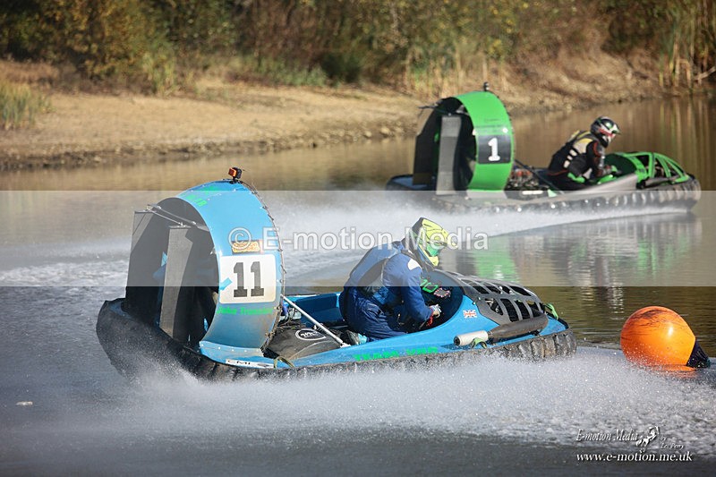 HCWC 230826 905 - Hovercraft W C Race Day 3