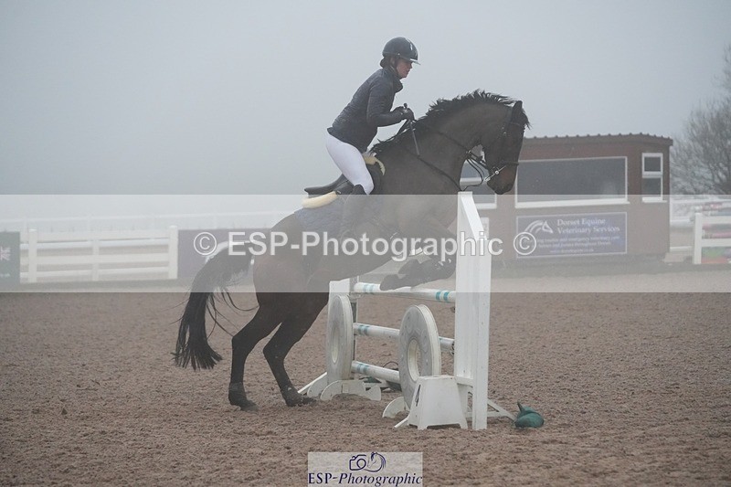 251207-100908-01617 - Cls 16 Blue Chip Winter Qualifier and 90cm