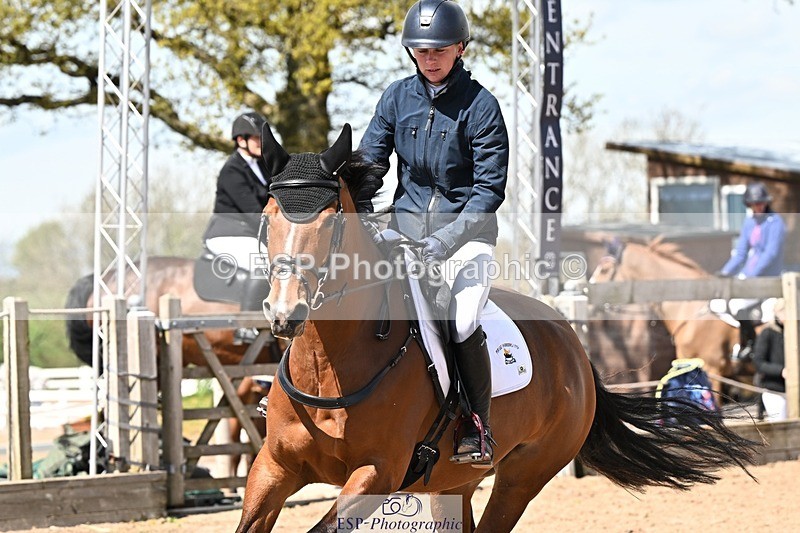 250416-131411-00976 - Cls 4 Newcomers and 1.10m