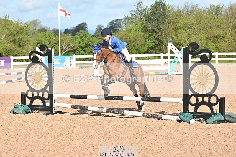 240504A-091725-00070 - Cls 11 Clear Round 50cm