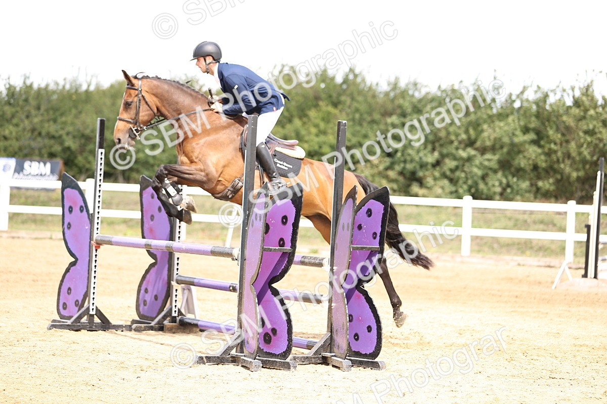 SBM_004379 - Class 3 -  Senior British Novice - 90m Open