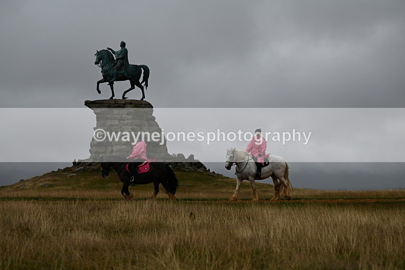 DSC_1827 - Time at Statue 12:13 to 12:32