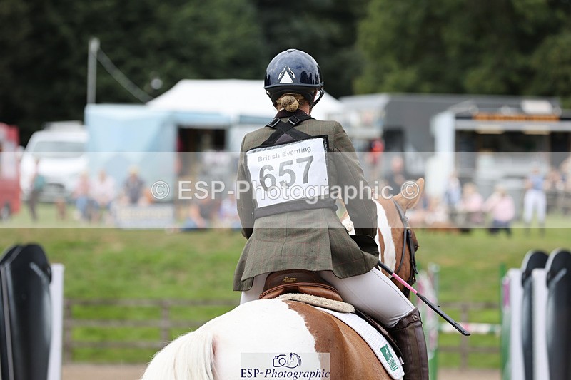 240804-143022-15913 - 657-Althea_Bleekman-SHOVERN_ON_ICE