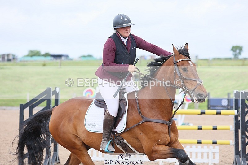250525-153635-08950 - Cls 31 Snr 90cm Derby