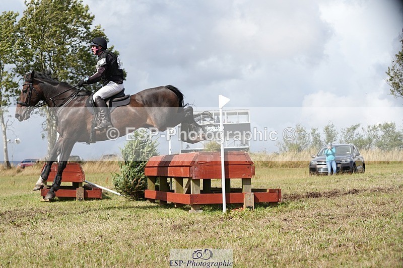 250831-144940-10854 - O-712-Simon.M.Moore