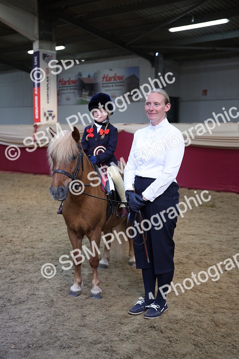 SBM_24815 - Class 906 - Supreme Final - Ridden Pre Vet