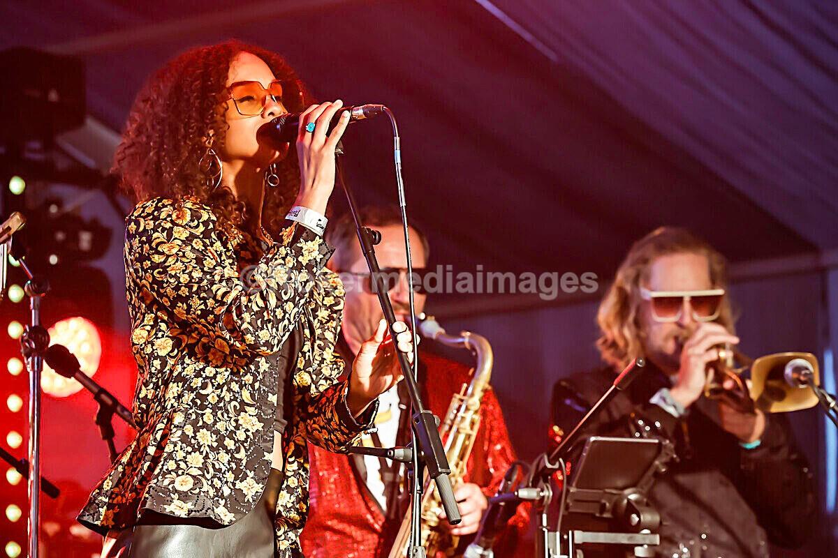 Sunday-484 - MINETY 2025