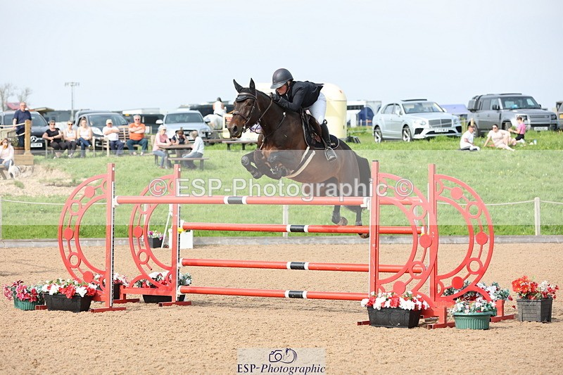 240511A-163914-14961 - Cls 38 National 1.40m Open