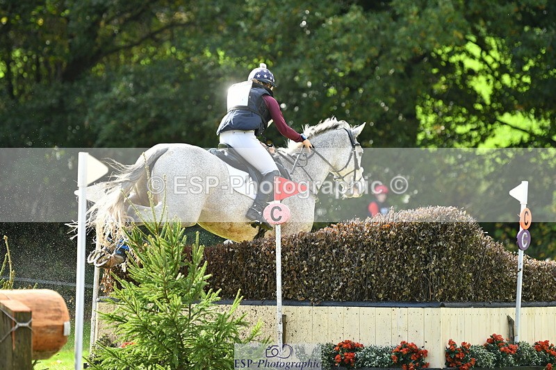 251025A-112216-18762 - E-394-Franki.Jarvis