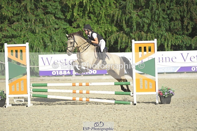 230909-165122-07136 - Cls 19 Club 70cm