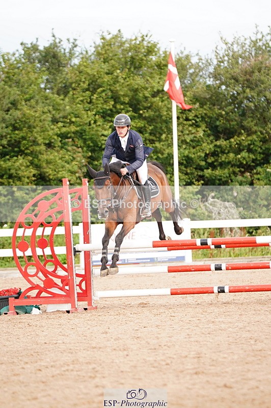 240804A-085522-09681 - Cls 47 British Novice and 90cm Open