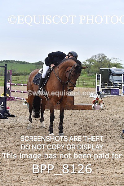 BPP_8126 - CLASS 17 SAT Senior Discovery/ 1m Open