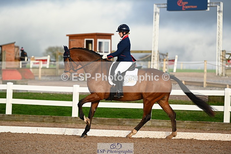 240218A-160246-09305 - 209-Charlotte.Dicker-Catherston.Tarantella