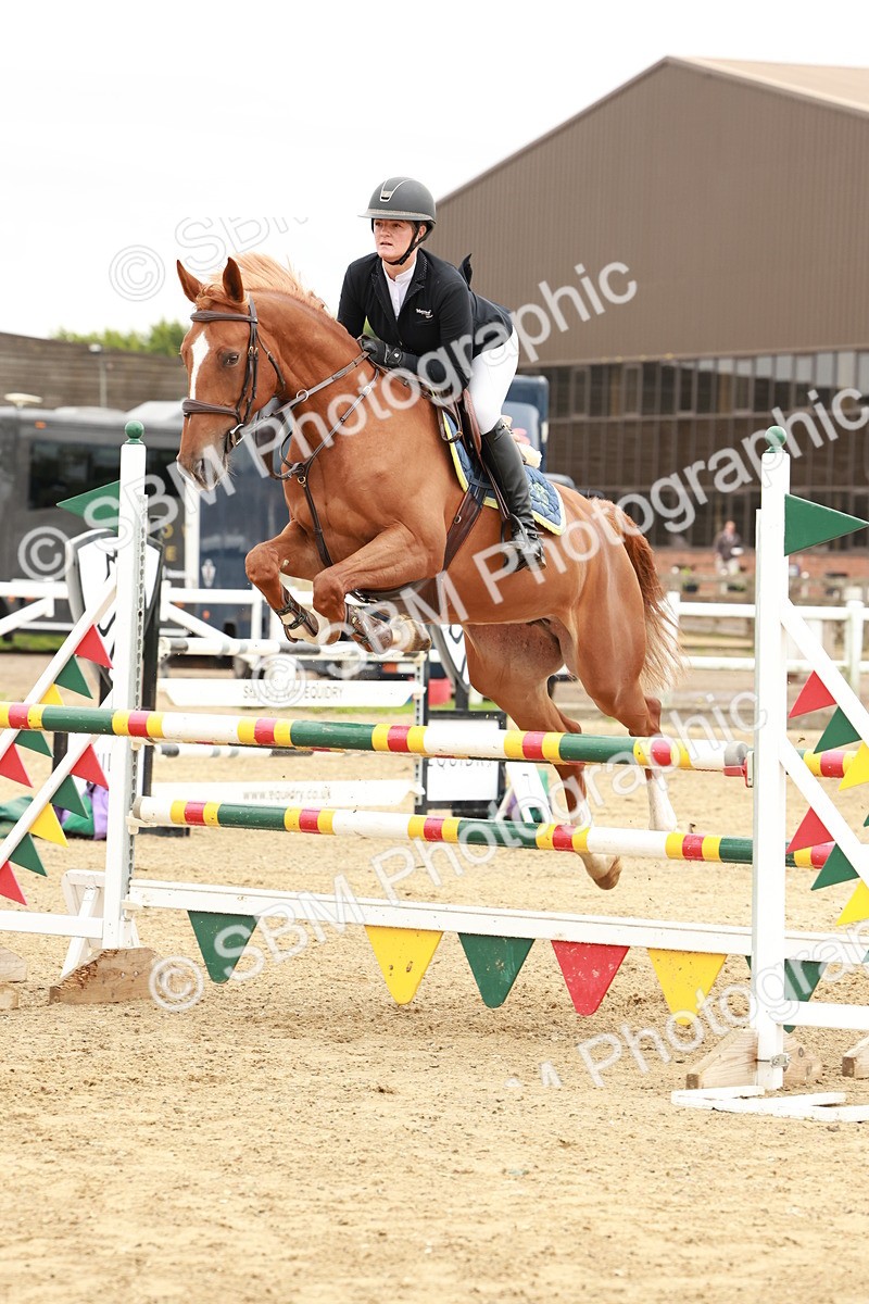 1I0A7857 - Class 4 - Senior Newcomers 1.10m