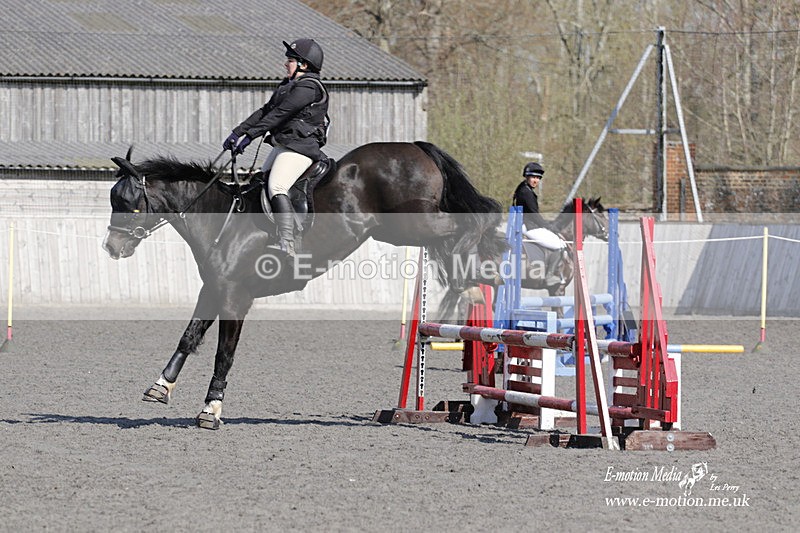 _EST0915 - Bourne Valley Riding Club Winter Showjumping 27/03/22