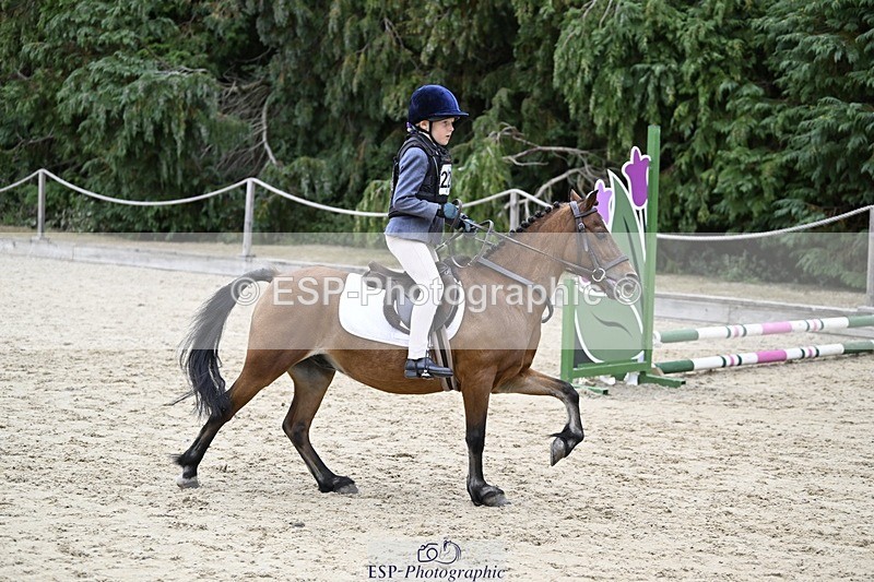 250820A-131923-07063 - Round 1, Start to 1.30pm Break