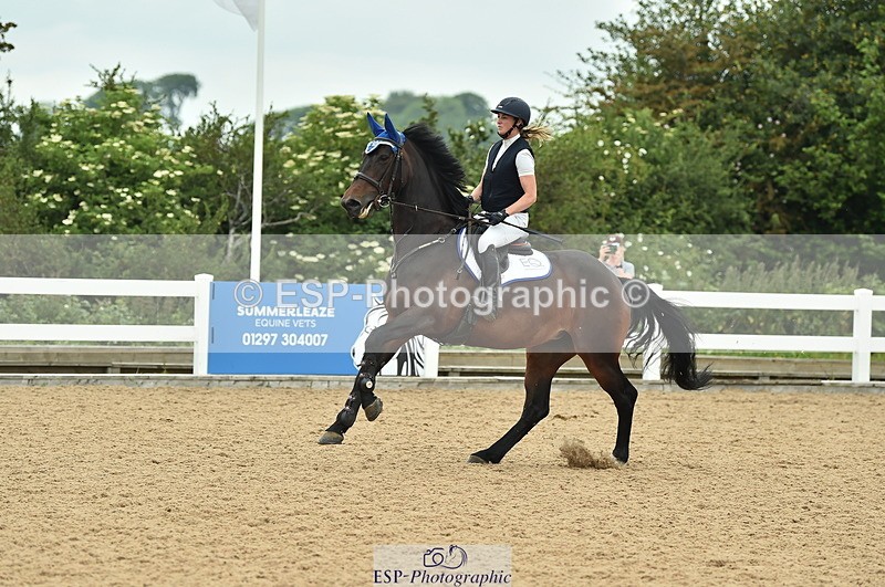 230611A-103558-04697 - Cls 32 85cm Amateur Qualifier