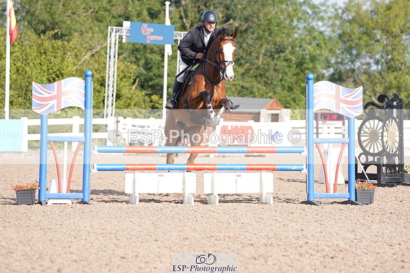 240915A-093132-08622 - Cls 31 Snr British Novice and 90cm Open