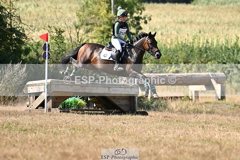 250824A-150615-38676 - 2129-Emma.Rowlands-Portmead.Ballerina