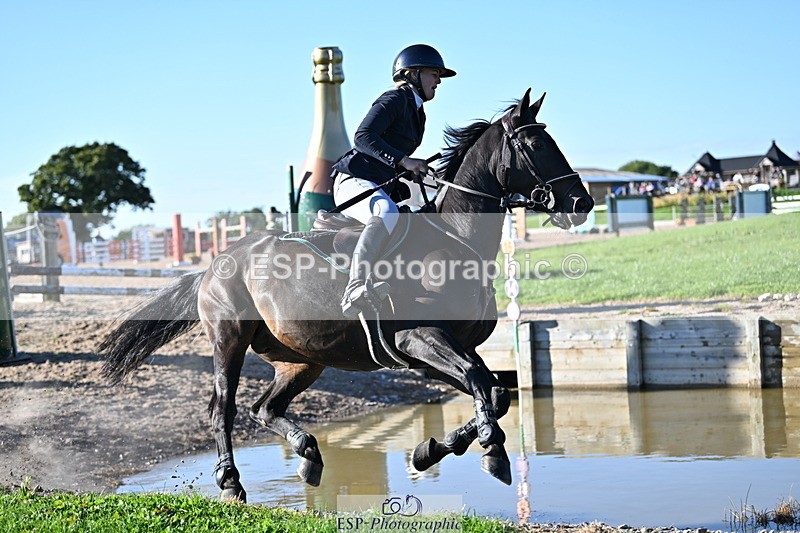 240914A-170430-08424 - Cls 19-S Snr 1.10m Open Speed Derby