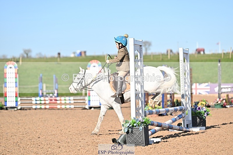 250401-164606-00221 - 60cm classes