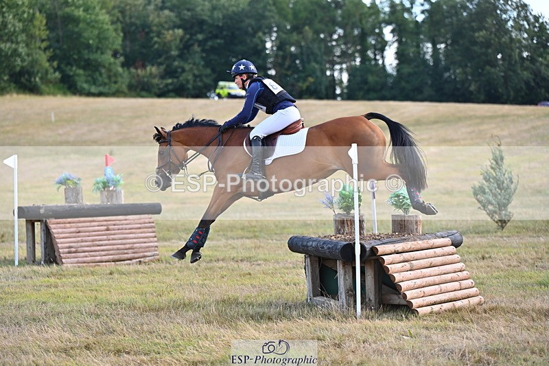 250803A-164742-16852 - R-801-Amy.Tough-FAIRLIGHT.GISELLE