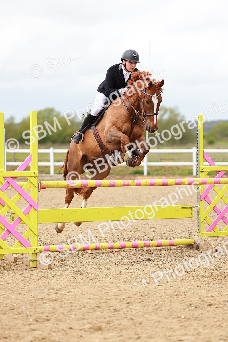 SBM_002474 - Class 10 - Senior Newcomers - 1.10m