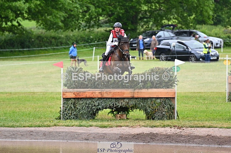 250524A-131859-10849 - B-373-Ben.Lee.Liles-FINCH.FANCY