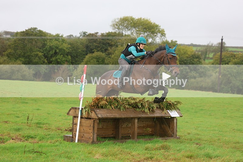 3E7A2035 - Class 4: 80cm: Box