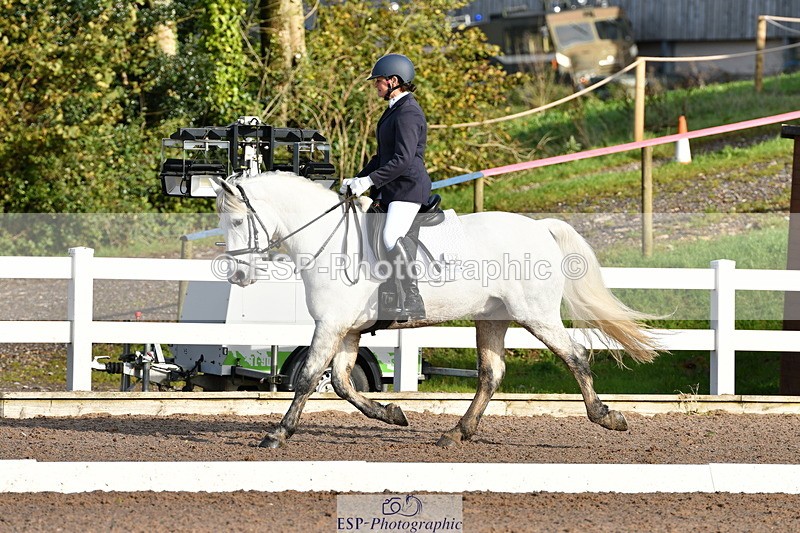 231104A-103925-00125 - Cls 4 Novice 22