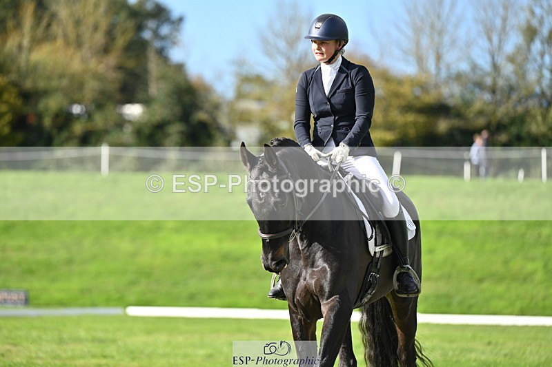 251024A-120736-09509 - F-468-Tabitha.Stephenson