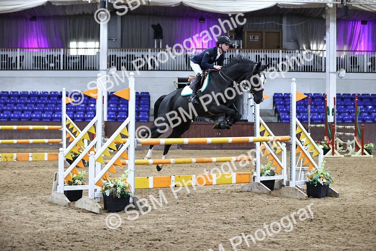 SBM_002055 - Class 4 - Senior Newcomers - 1.10m Open