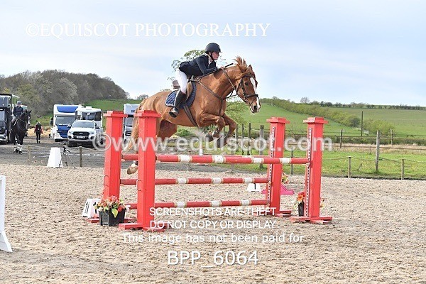 BPP_6064 - CLASS 27 SUN Senior Newcomers/ 1.10m Open