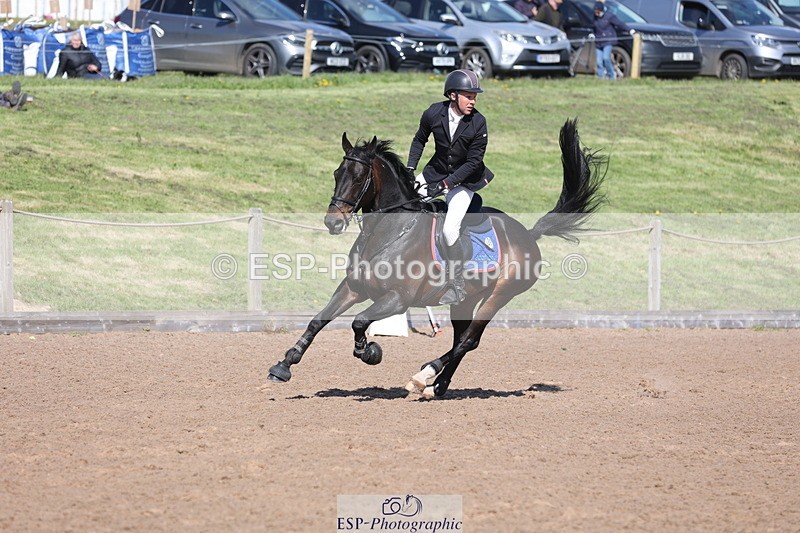240419A-155647-09051 - Cls 10, 2 Star Big Tour 145cm  15.45 to 16.35 break