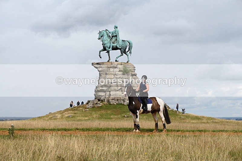 DSC_8077 - Time at Statue 13:52 to 14:33