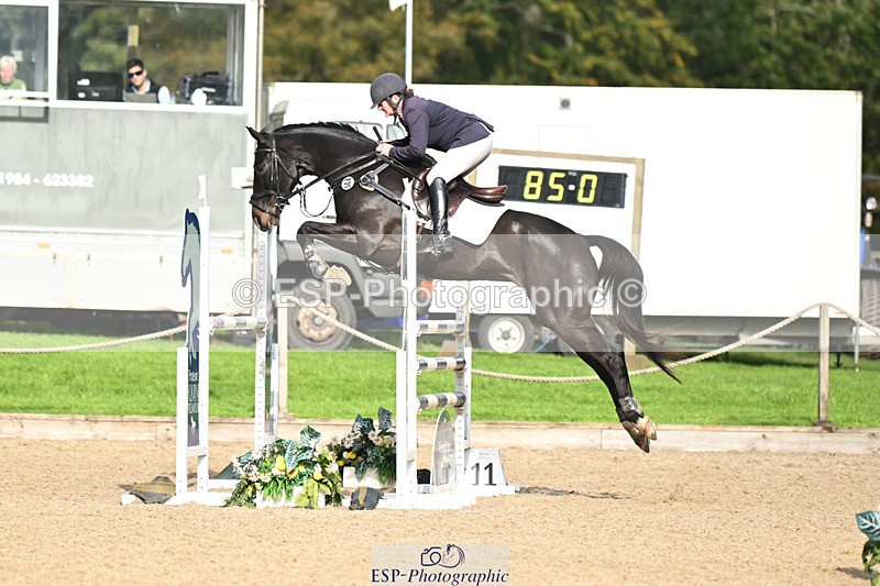 241025-125144-07781 - 235-Sam.Jennings-BILLY.ENERGETIC