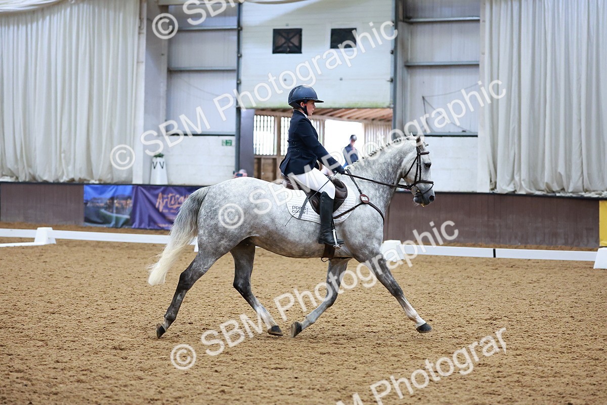 SBM_001040 - Class 12 - Novice 2