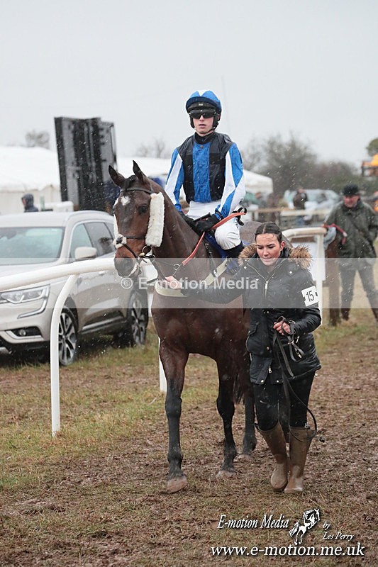 PtP 260125 1041 - Cocklebarrow Point-to-Point racing with the Heythrop Hunt 26/01/25