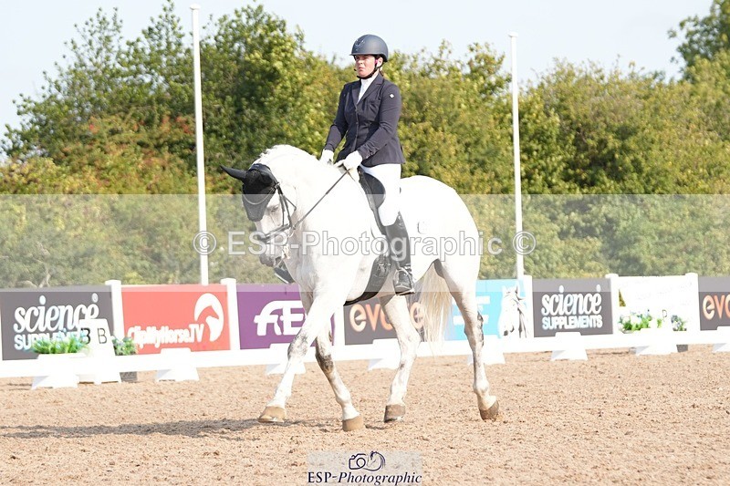 250817-093206-07559 - 122-Stacey.BlunnDiamond.Bobby