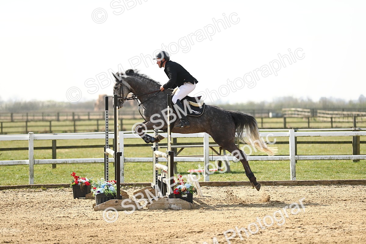 SBM_002341 - Class 9 - Senior Discovery - 1.00m