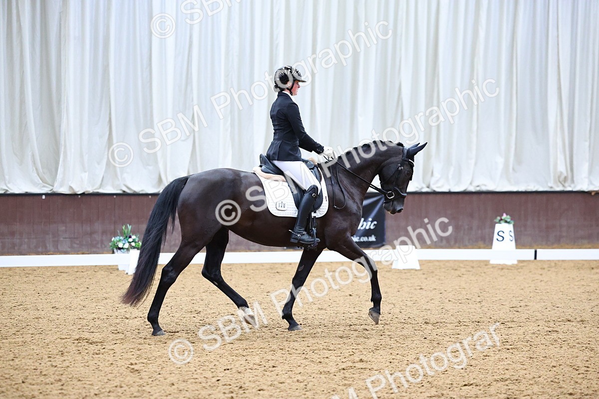 SBM_005912 - Class 5 - Novice 6 - 10.47-11.43