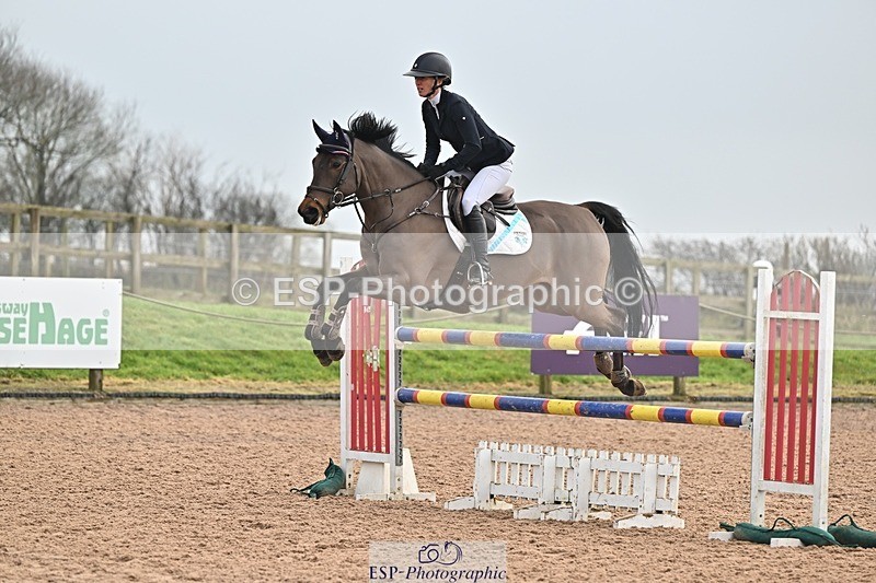 250122-140942-00579 - Cls 6 Foxhunter and 1.20m