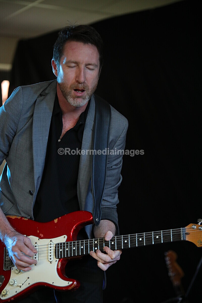 FOLK N BLUES-338 - FOLK and BLUES SEPT 2022