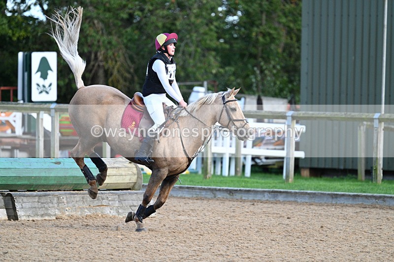 WJ7_5324 - Time 15:56 to 16:17