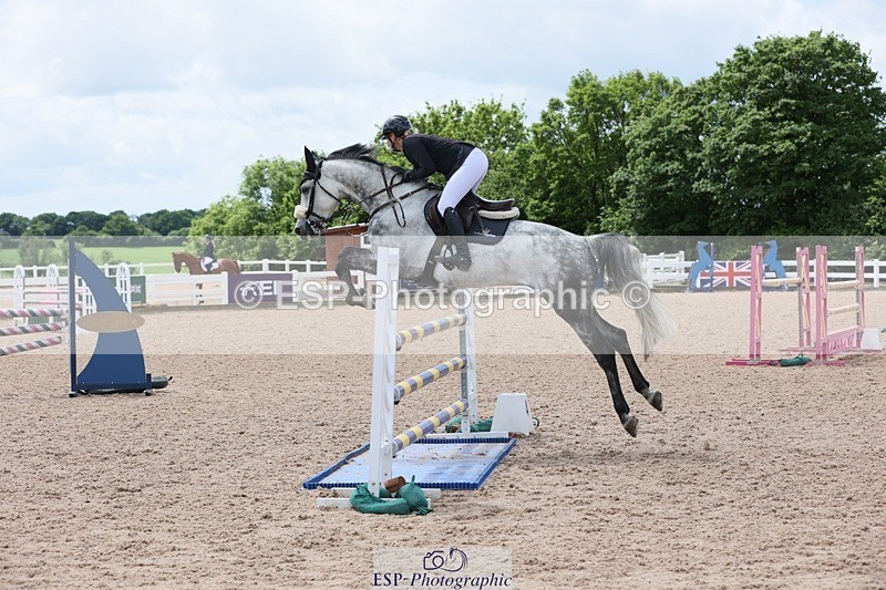 250528-130558-00859 - Cls 4 Newcomers and 1.10m Open