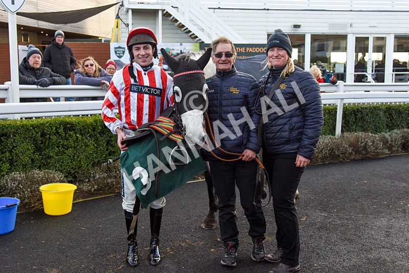 120224-Race 5-Milldam-6457 - Race 5