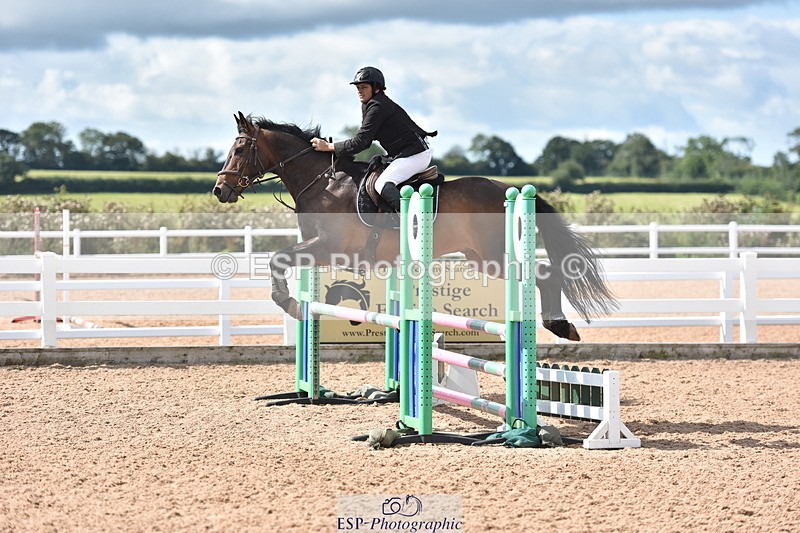 230806A-102002-01220 - Cls 16 Snr British Novice & 90cm Open