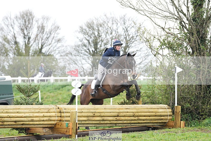 250419-092550-08163 - 451-Alexandra.Garner-LADY.VALTAS