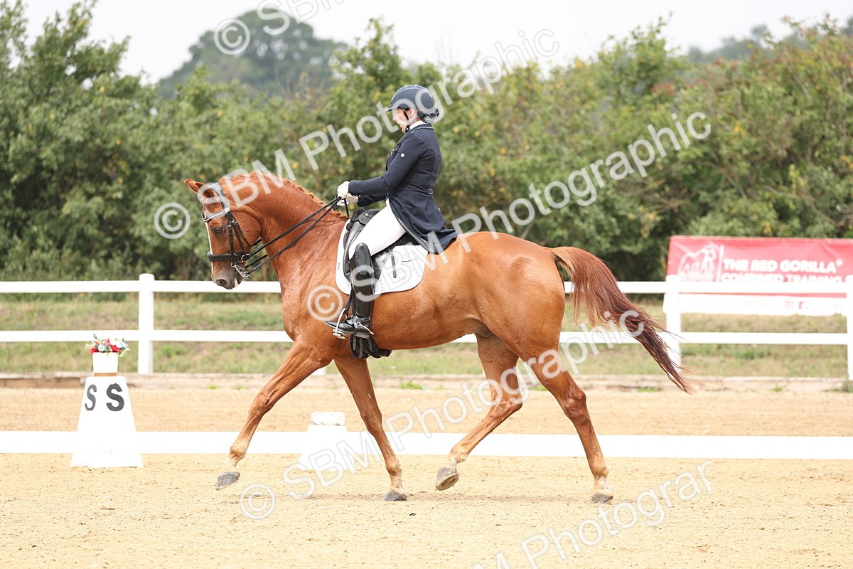 SBM_007039 - Class 9 - FEI INT I - 13.37-14.33