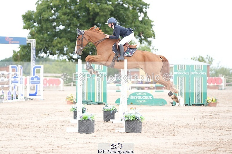 250801-110225-04839 - Cls 14 Snr Fox 1st Rnd